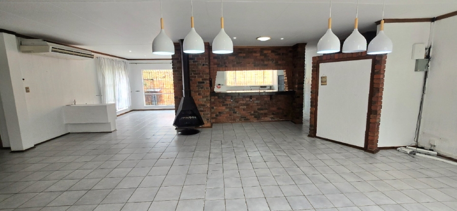 4 Bedroom Property for Sale in Pentagon Park Free State
